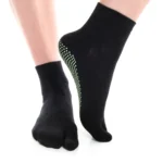 V-Toe Flip Flop Tabi Socks - Non-Skid Yoga & Hospital Socks - Comfortable & Versatile Casual Black Footwear