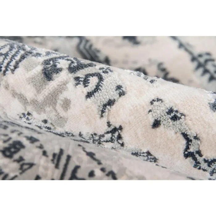 Traditional Runner Area Rug - Grey 2'2" X 7'7" - Stylish & Durable | Perfect for High-Traffic Areas - Image 4