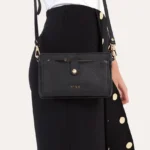 Stylish Wallet Crossbody - Genuine Pebble Leather | Perfect for Everyday Use