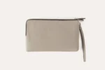 Stylish and Functional Large Wristlet - Perfect for Every Occasion - Image 7