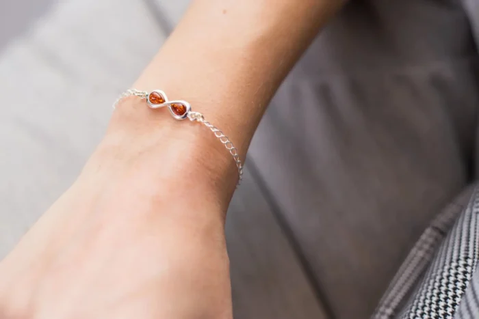 Silver Link Chain Infinity Bracelet - Elegant Sterling Silver & Baltic Amber - Image 5