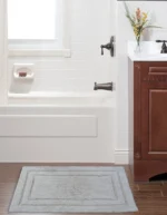 CHICOS HOME Luxurious Ivory Bath Rug 20" x 32" - Ultra-Absorbent & Elegant