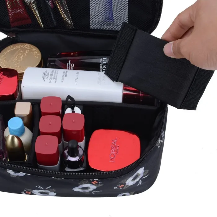Stylish & Classy Everyday Portable Cosmetic Bag - Travel-Ready Beauty Storage - Image 3
