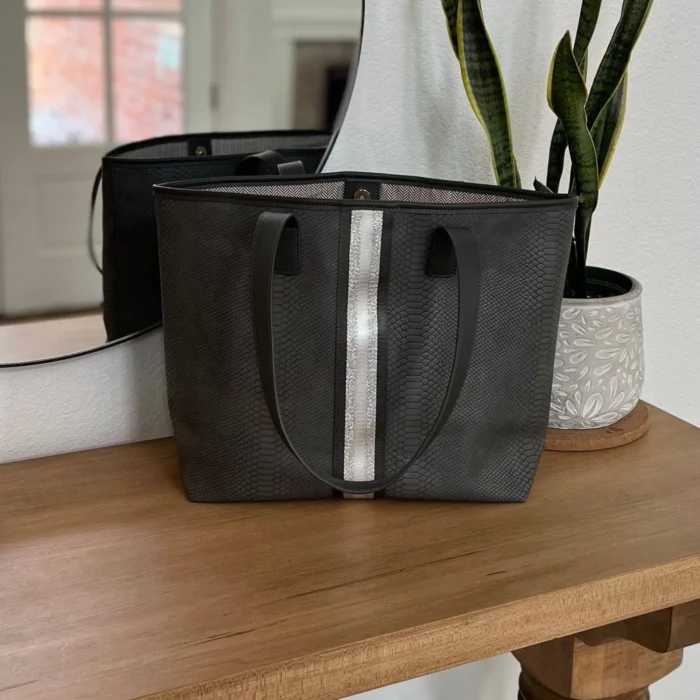 Kira Tote Bag Ultra-Spacious, Lightweight, Snake Skin Texture with Multiple Pockets | Chic & Practical Everyday Bag - Image 5
