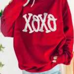 Serena XOXO Chenille Embroidered Pullover Sweatshirt - Cozy & Stylish Crew Neck