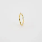 Elegant Dot Pearl Ring - Add Sophistication and Luxury to Your Look