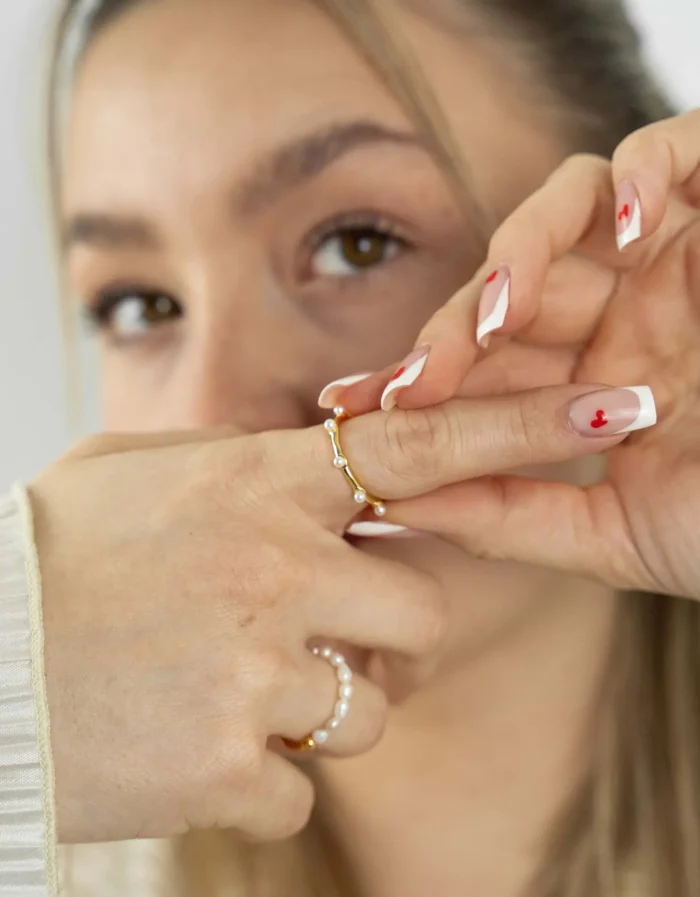Elegant Dot Pearl Ring - Add Sophistication and Luxury to Your Look - Image 2