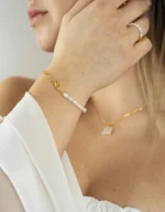 Elegant Link Pearl Bracelet - Timeless Beauty for Every Occasion - Image 2