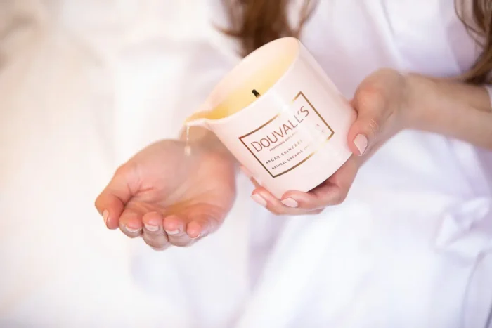 Argan Massage Candle - Orangery Orchard 180g | Luxurious Nourishment & Hydration - Image 2