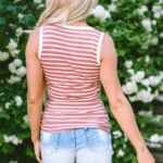 Kamari Stripe Contrast Round Neck Sleeveless Slim Top - Modern Chic Knit Design for Women