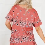 Scout Paisley Side Slits Crew Neck T-Shirt - Vibrant Boho Charm with Modern Design