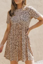 Laney Short Sleeve Leopard Tunic T-shirt Dress - Trendy & Comfortable, Perfect for Any Occasion - Image 2