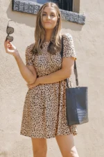 Laney Short Sleeve Leopard Tunic T-shirt Dress - Trendy & Comfortable, Perfect for Any Occasion - Image 4