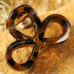 Ultra-Chic Leopard Print Hollow Out Hair Claw Clip - Lightweight Bow Knot Design