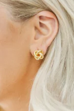 Elegant Gold Knotted Stud Earrings - Chic & Timeless Design for Any Occasion - Image 2
