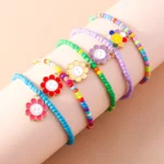 Smiley Flower Beaded Bracelet Set - 5 Piece Colorful Charms for a Unique Fashion Statement