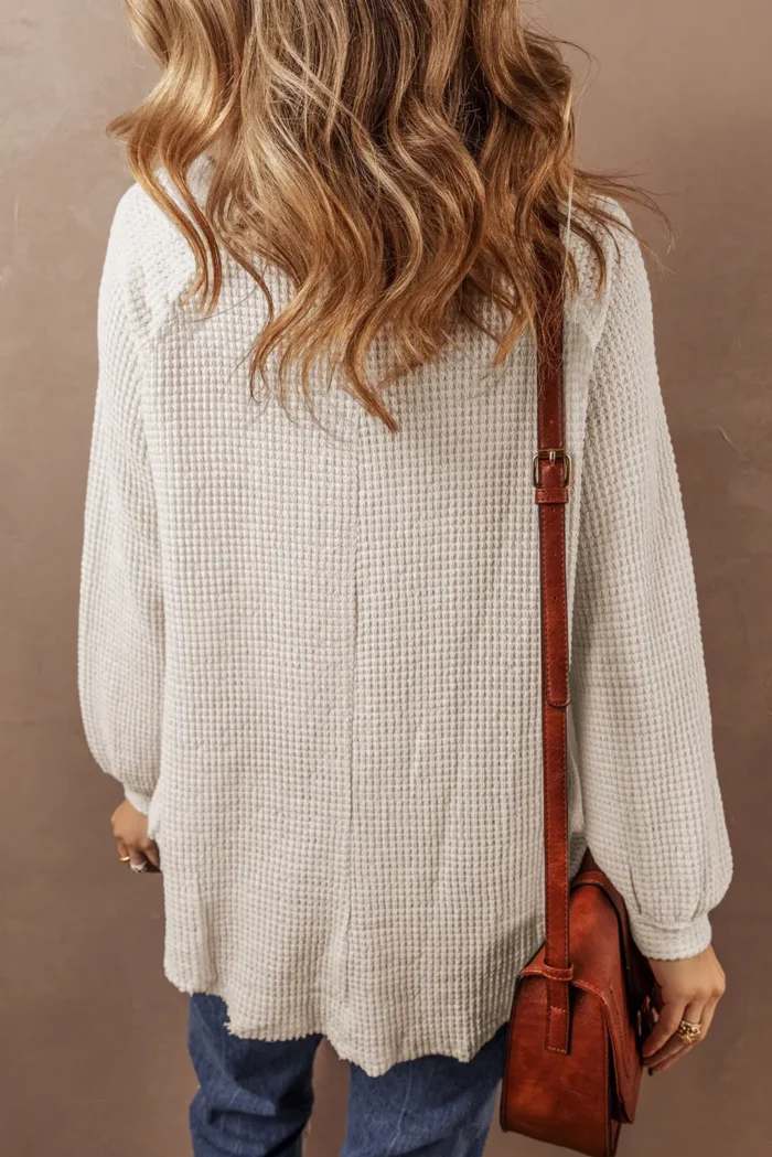 Lyla Waffle Buttoned Top - Stylish & Cozy with Button Placket and Raglan Sleeves - Image 2