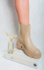 Chelsea Chunky Ankle Boots - Stylish & Comfortable Women's Footwear for All Seasons