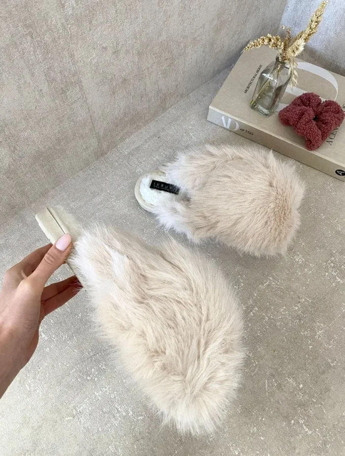 Fluffy Faux Fur Winter Sandals - Cozy & Stylish Footwear for Chilly Days - Image 2