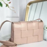 Elegant Faux Leather Woven Handbag - Stylish & Versatile Accessory | Premium Quality & Eco-Friendly