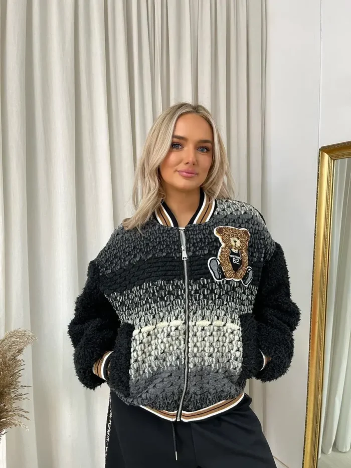 Cozy Teddy Textured Bomber Jacket - Trendy & Warm | Perfect for Casual & Stylish Looks - Image 3