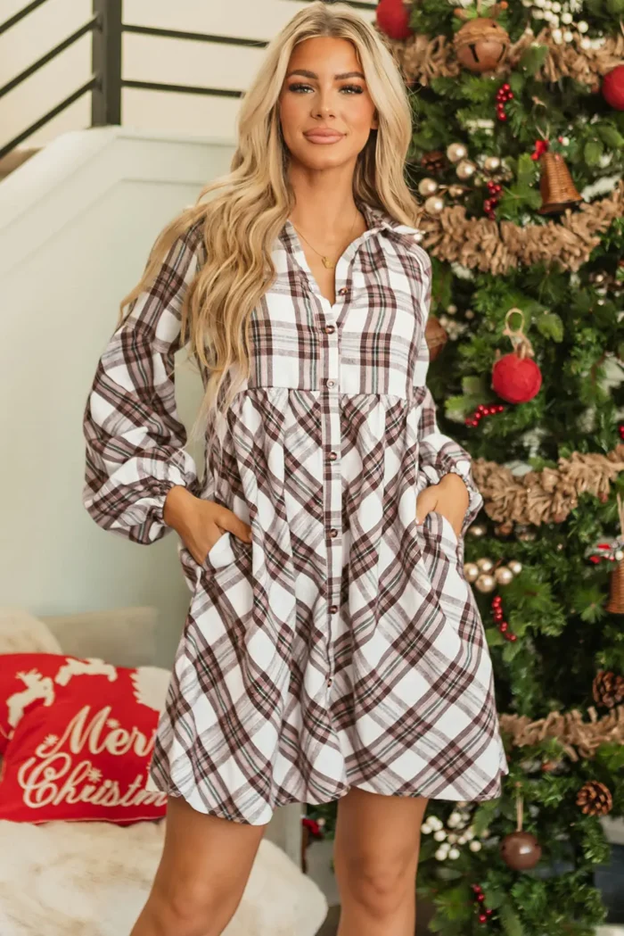 Callie Plaid Bubble Sleeve Shirt Dress - Trendy High Waist Buttoned Front Shirt Dress with Chic Collar - Image 1
