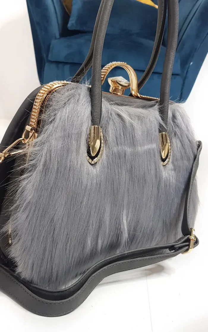 Elegant Faux Fur Handbag with Luxe Gold Accents - Perfect for Every Outfit - Image 6
