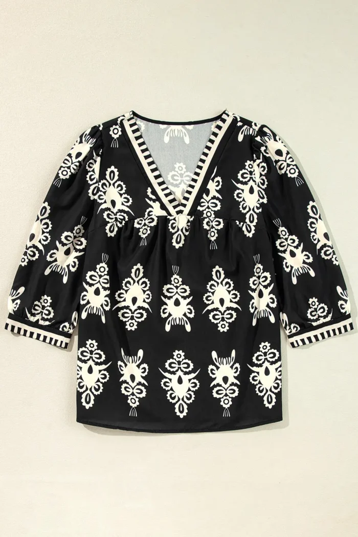 Chic Vintage Geometric Printed V Neck Blouse - 3/4 Sleeves, Sophisticated Style - Image 7
