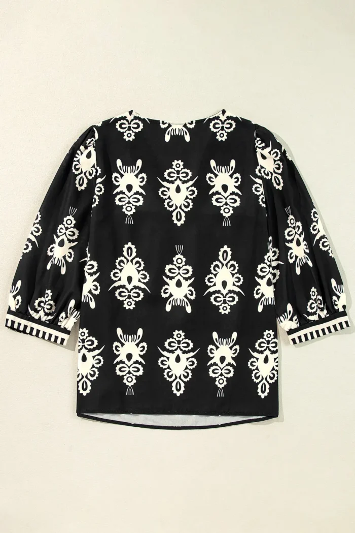 Chic Vintage Geometric Printed V Neck Blouse - 3/4 Sleeves, Sophisticated Style - Image 6