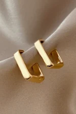 Elegant Gold Square Hook Plated Alloy Stud Earrings - Modern Sophisticated Jewelry for Every Occasion - Image 3