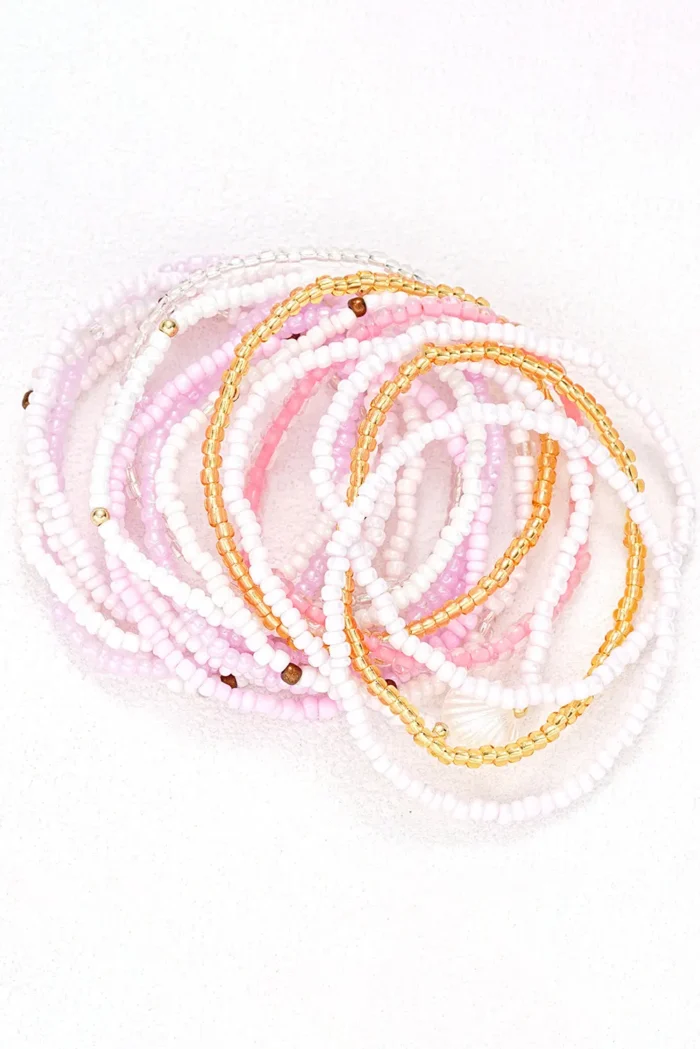 Stylish Pink Bohemian Beaded Shell Bracelet Set - Intricate Design, Premium Quality - Image 4