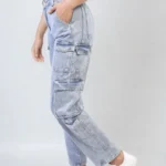 Regina Multi Flap Pockets Cargo Jeans - Trendy & Functional Streetwear