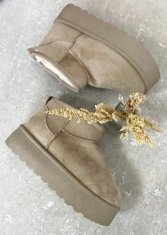 Aztec Detail Low Ankle Platform Kids Slipper Boots - Cozy and Stylish Footwear for Little Explorers - Image 4